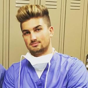 Meet your Posher, Nick